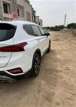 هيونداي سانتافي